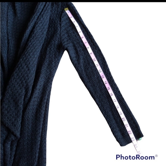 Black knit Charlotte Russe drape front Cardigan - Picture 4 of 4